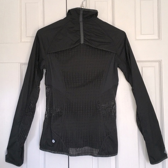 Lululemon Mesh Back Full Zip light weight Women’s Black Jacket Size 4 - Picture 2 of 10